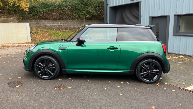 MINI Hatchback 1.5 Cooper Sport 3dr Auto Petrol Hatchback